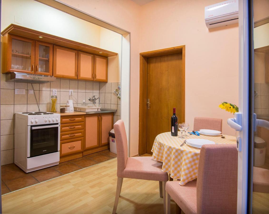 Ferienwohnung Sasa House Belgrad Exterior foto